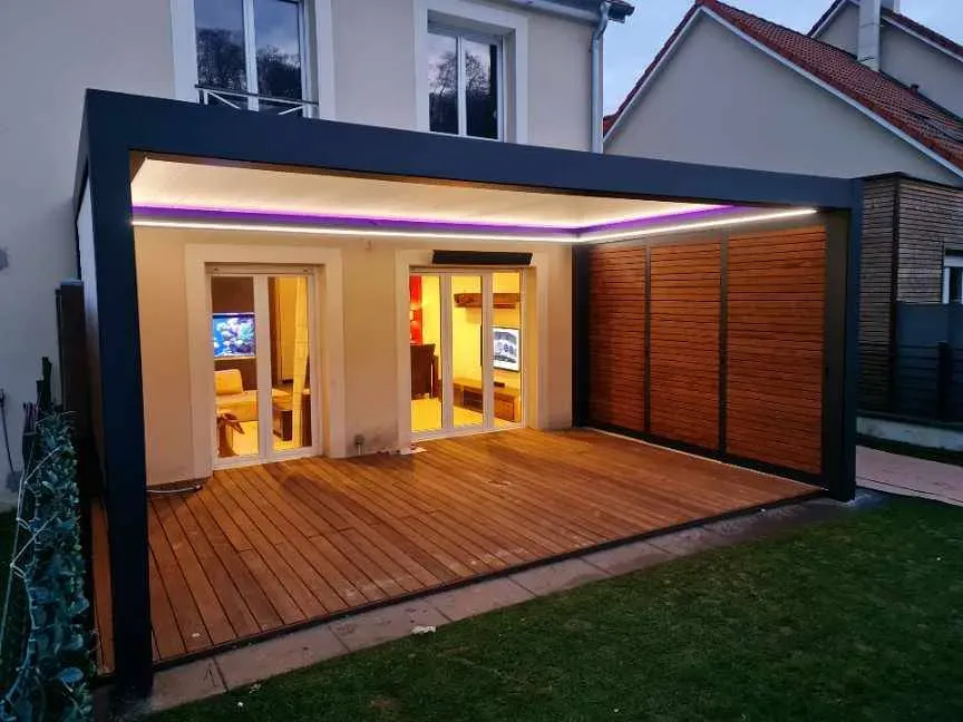 Pergola éclairée